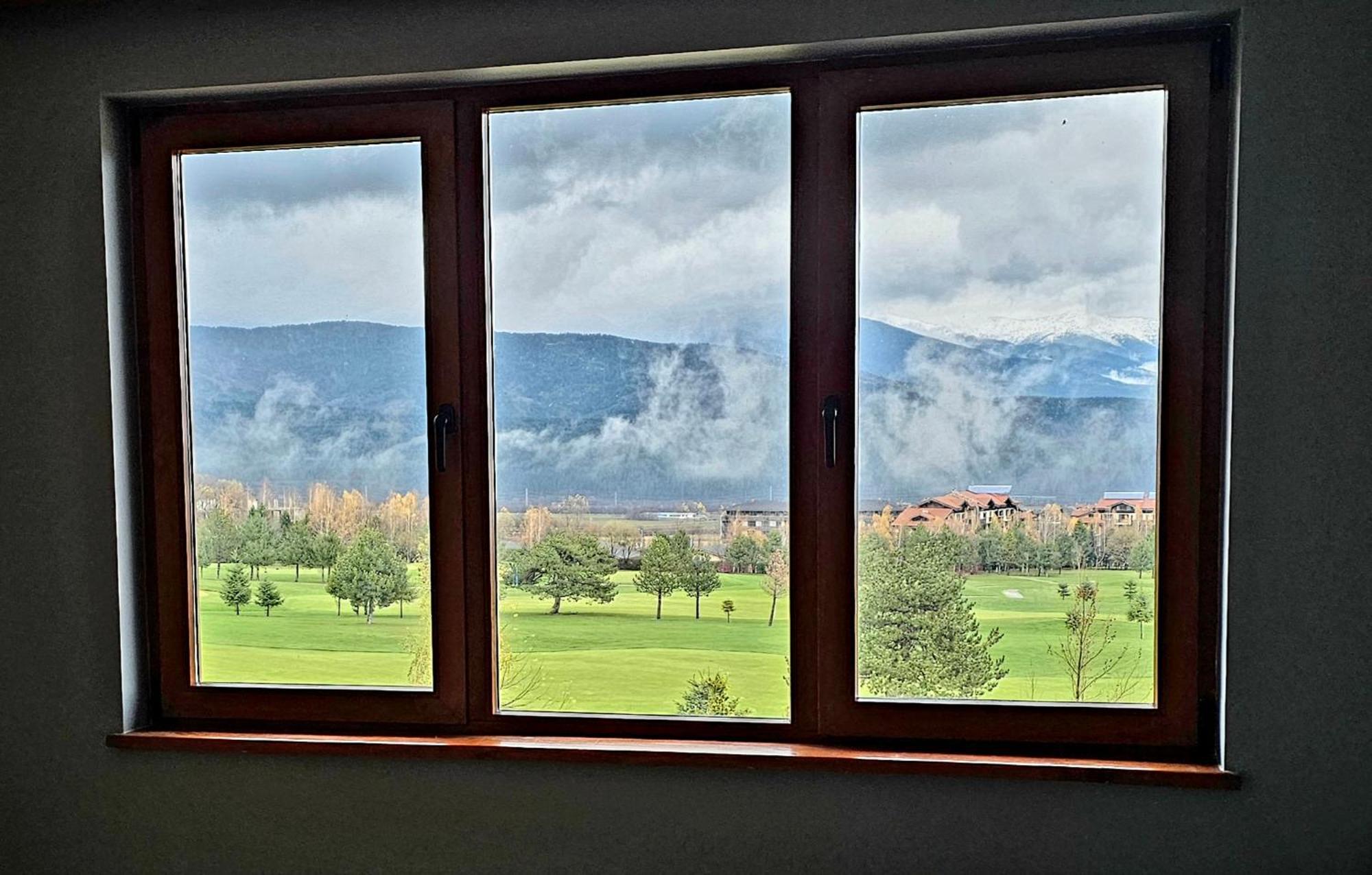 Green Peaks Suite In Pirin Golf & County Club Разлог Екстер'єр фото