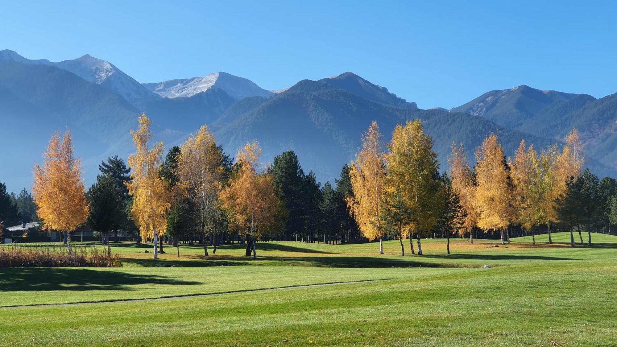 Green Peaks Suite In Pirin Golf & County Club Разлог Екстер'єр фото